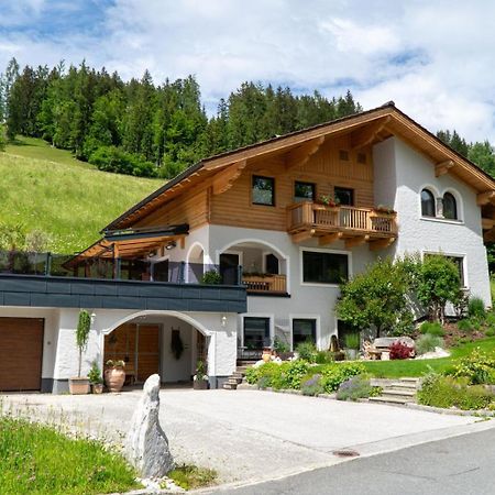 Appartement Hoell วาไกรน์ ภายนอก รูปภาพ