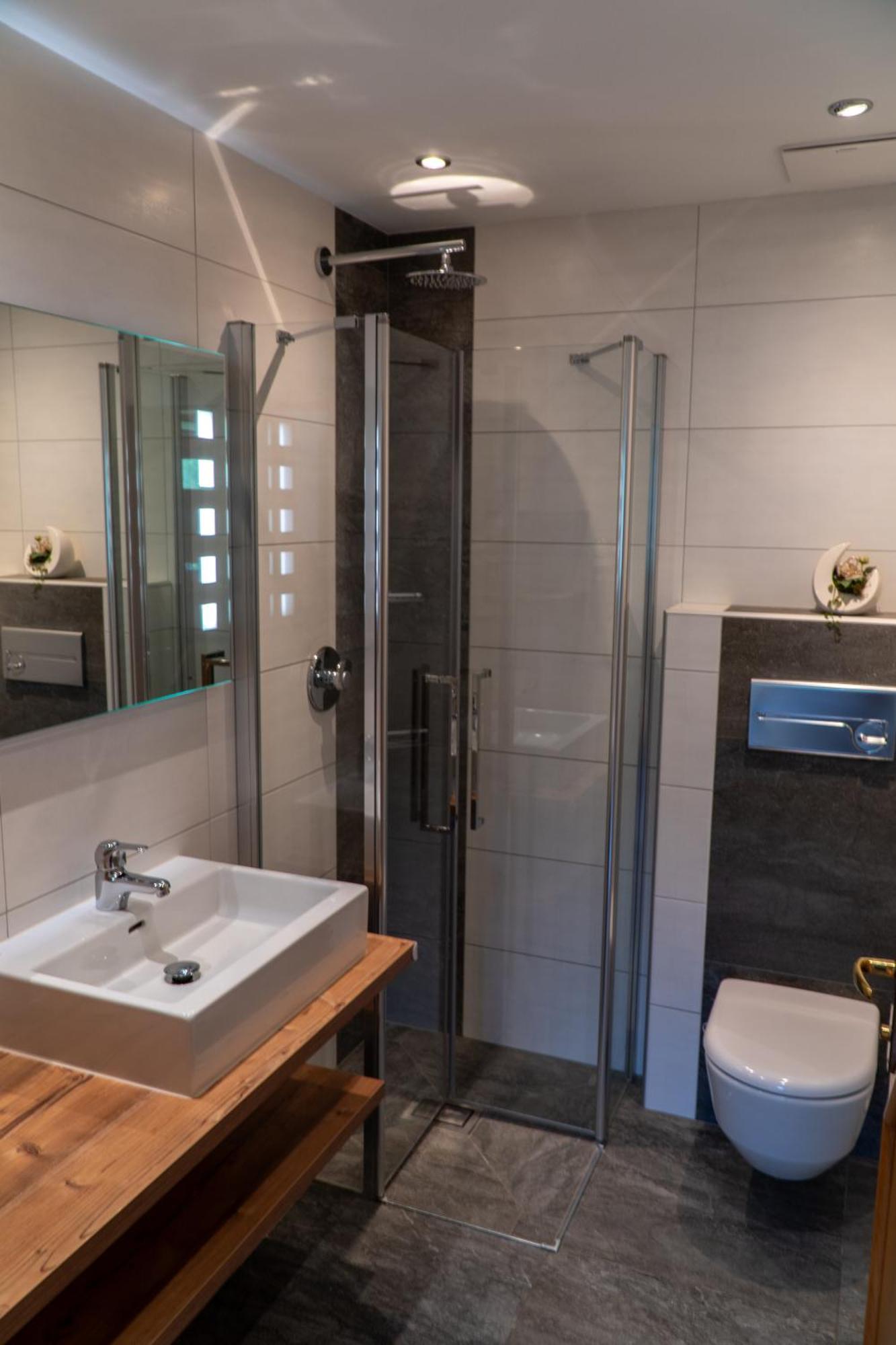 Appartement Hoell วาไกรน์ ภายนอก รูปภาพ